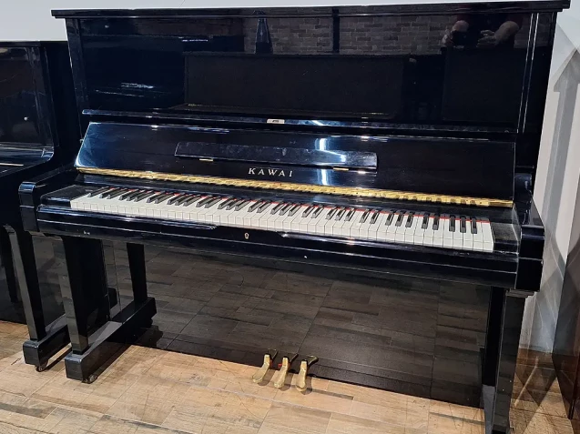 Piano Kawai m40